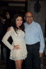 Tareena Patel at Lagerbay Restarant Launch Party in Mumbai on 9th March 2012 (33).JPG